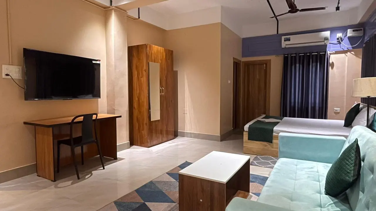 Super Deluxe Room F1 Palaash Bon Homestay Guwahati